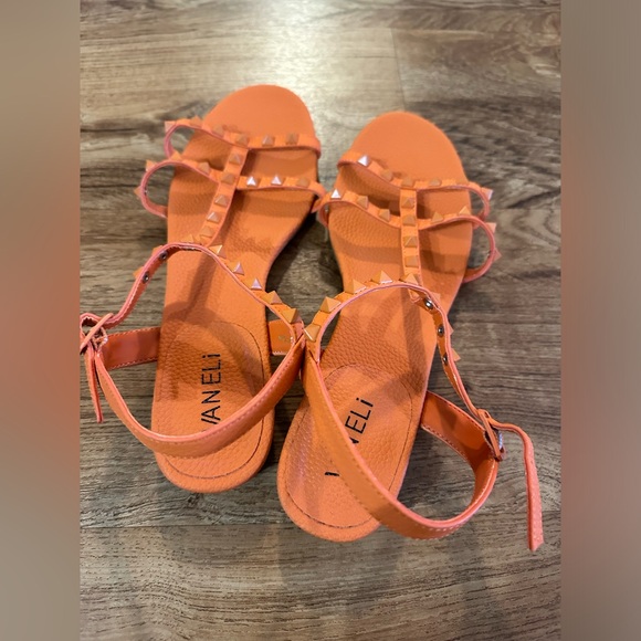 Vaneli Brunel Sandals - Picture 2 of 5